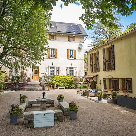 Gites Du Caylar - Chambres Et Appartments Le Caylar Εξωτερικό φωτογραφία
