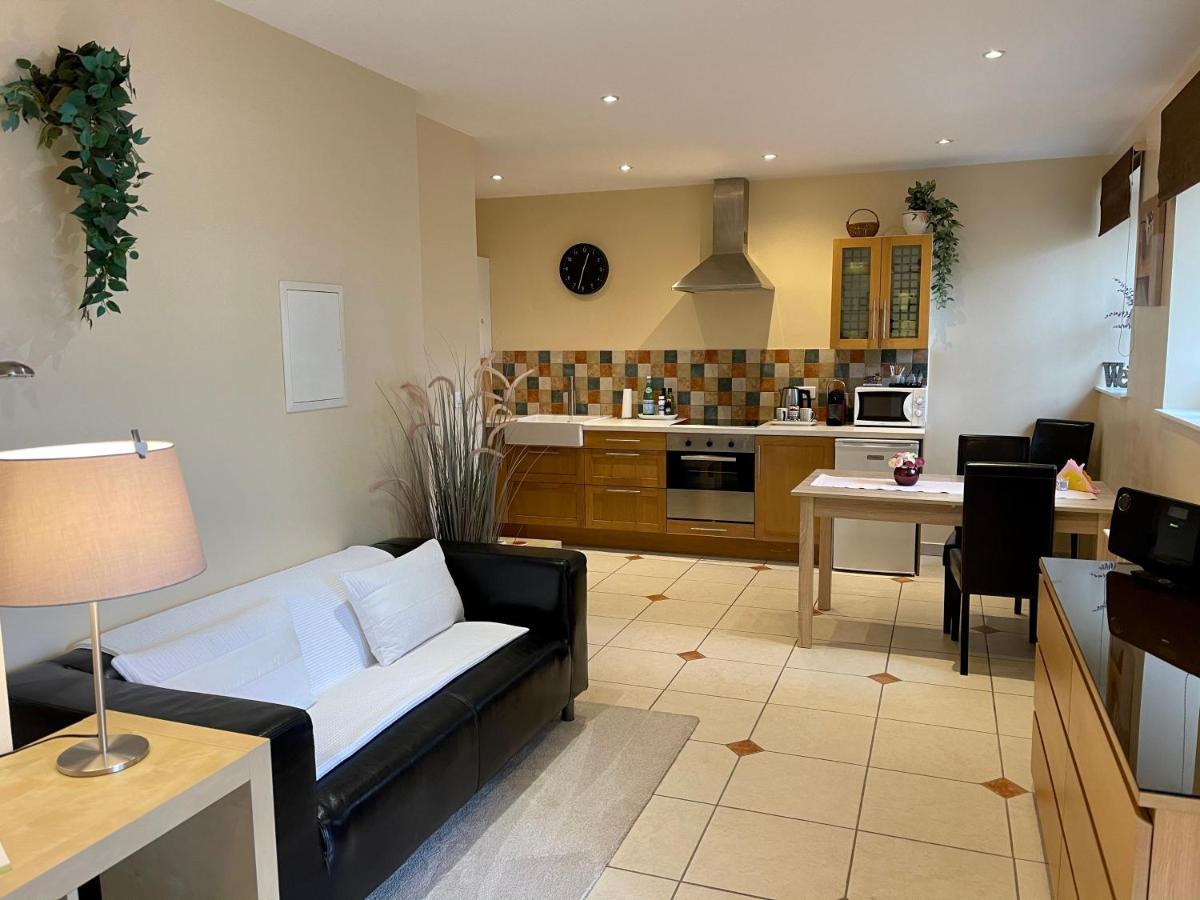 Gites Du Caylar - Chambres Et Appartments Le Caylar Εξωτερικό φωτογραφία