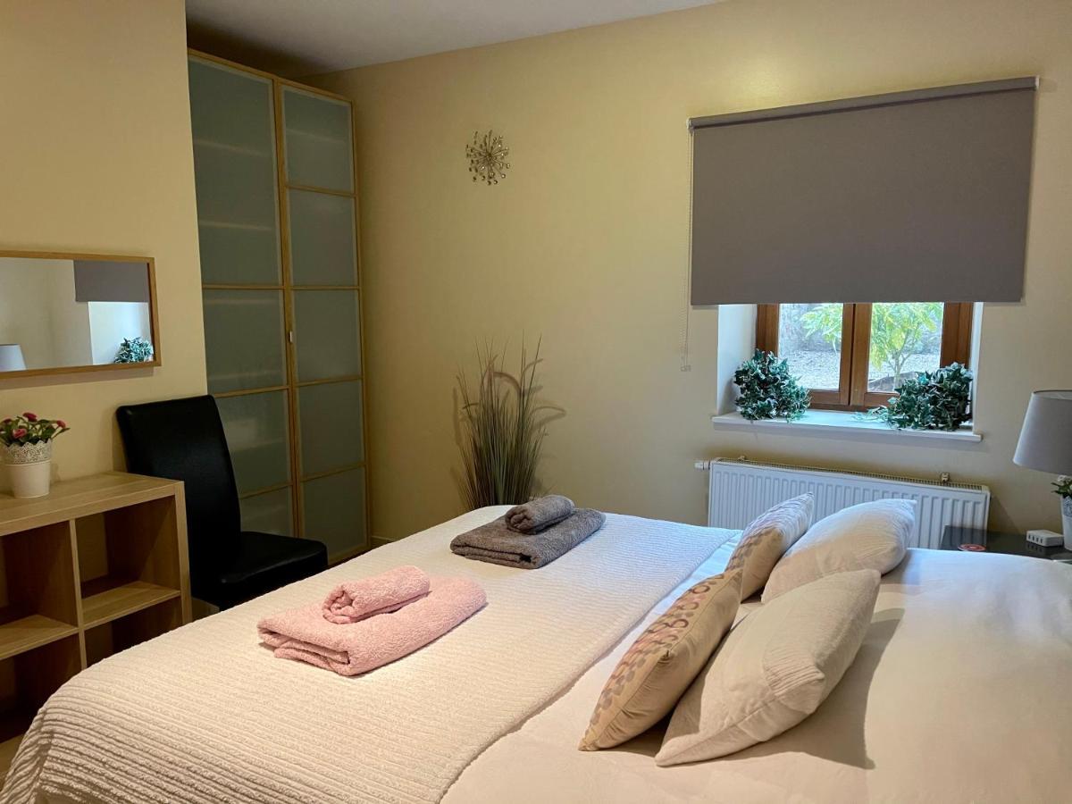 Gites Du Caylar - Chambres Et Appartments Le Caylar Εξωτερικό φωτογραφία