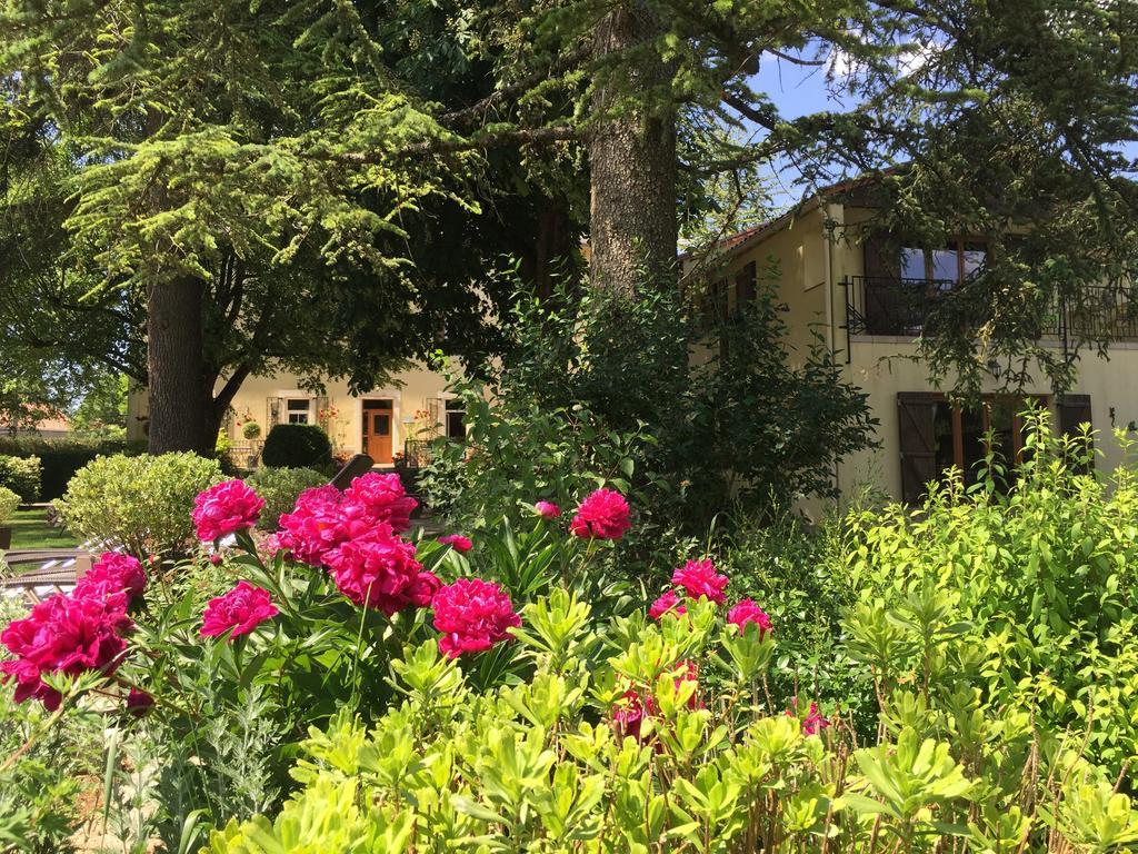 Gites Du Caylar - Chambres Et Appartments Le Caylar Εξωτερικό φωτογραφία