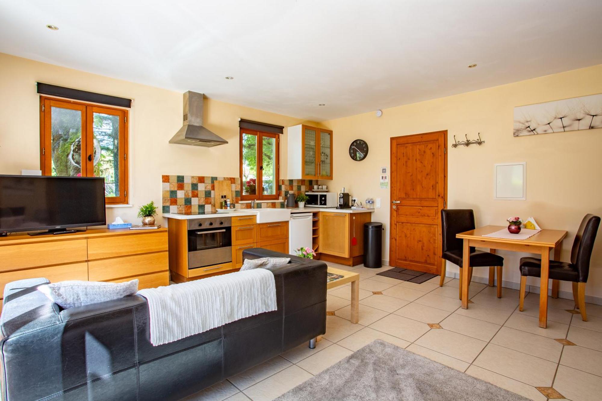 Gites Du Caylar - Chambres Et Appartments Le Caylar Εξωτερικό φωτογραφία